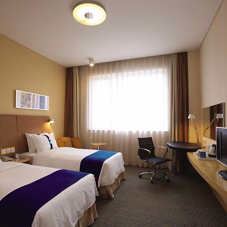Holiday Inn Express Langfang New Chaoyang By Ihg Εξωτερικό φωτογραφία